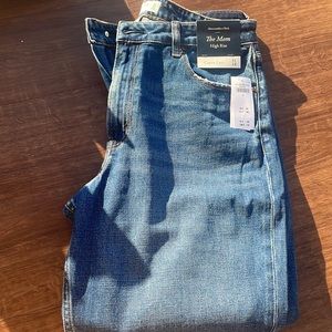 Abercrombie Curve Love High Rise Mom Jeans